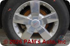Vehicle photo 7