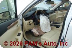 Vehicle photo 8