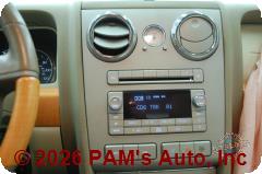 Vehicle photo 11