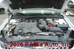 Vehicle photo 12