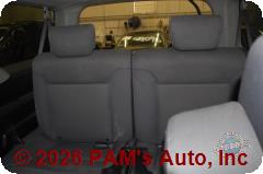 Vehicle photo 13