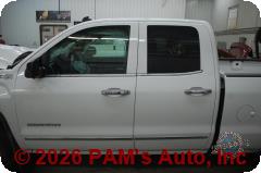 Vehicle photo 6