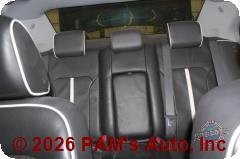 Vehicle photo 9