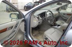 Vehicle photo 8