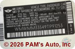 Vehicle photo 13
