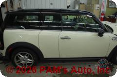 Vehicle photo 3