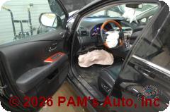 Vehicle photo 8