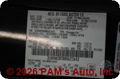Vehicle photo 13