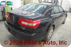 Vehicle photo 4