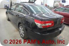 Vehicle photo 5