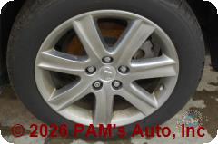 Vehicle photo 7