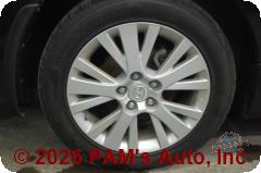 Vehicle photo 7