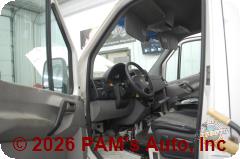 Vehicle photo 8