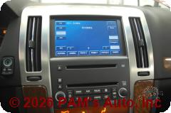 Vehicle photo 11