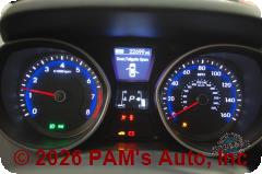 Vehicle photo 10