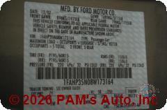 Vehicle photo 13