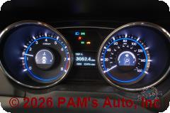 Vehicle photo 9