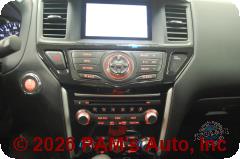 Vehicle photo 11