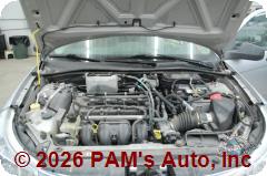 Vehicle photo 12