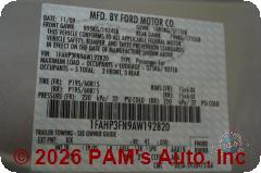Vehicle photo 13
