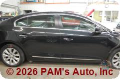 Vehicle photo 3