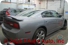 Vehicle photo 4