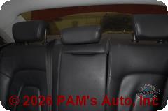 Vehicle photo 13