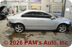 Vehicle photo 3