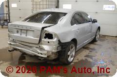 Vehicle photo 4