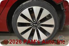 Vehicle photo 7