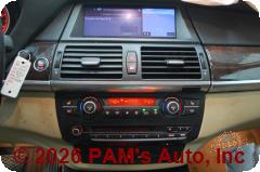 Vehicle photo 11