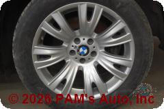 Vehicle photo 7