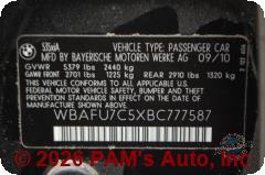 Vehicle photo 13
