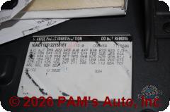 Vehicle photo 13