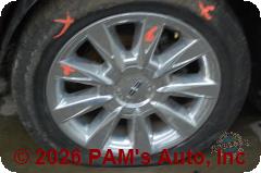 Vehicle photo 7