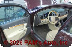 Vehicle photo 8