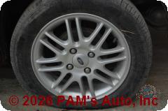 Vehicle photo 7