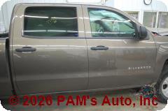 Vehicle photo 3