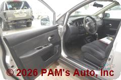 Vehicle photo 8