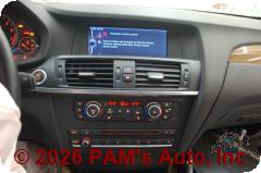 Vehicle photo 11