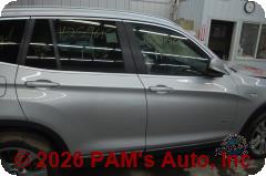 Vehicle photo 3