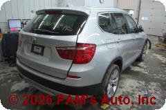 Vehicle photo 4