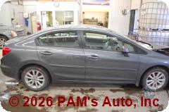 Vehicle photo 3