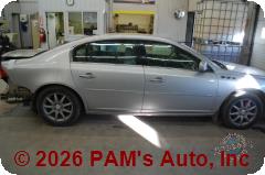 Vehicle photo 3