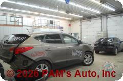 Vehicle photo 4