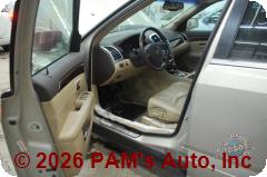 Vehicle photo 8