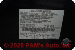 Vehicle photo 13