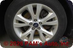Vehicle photo 7