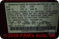 Vehicle photo 13