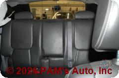 Vehicle photo 13